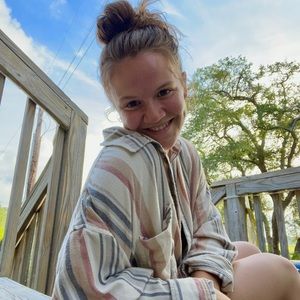 Meet your Posher, Imari